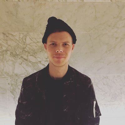 mookentooken|Martyn Lester on Twitter.